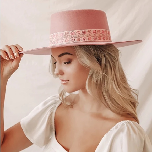 Lack Of Color Blush Pink Boater Hat - Picture 1 of 6